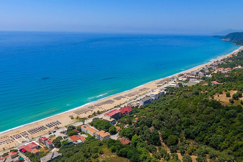 Παραλία Βράχος - Λούτσας