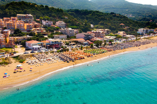 Παραλία Βράχος - Λούτσας